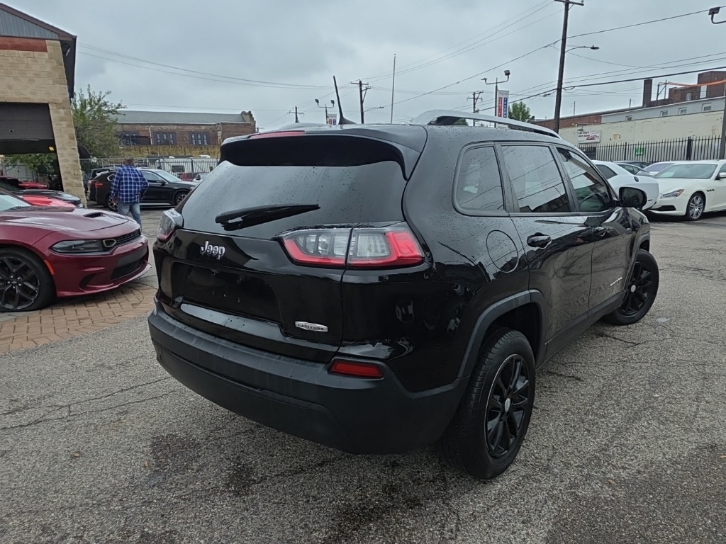 used 2020 Jeep Cherokee car, priced at $14,895