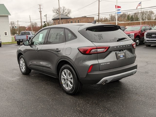 used 2025 Ford Escape car, priced at $25,500