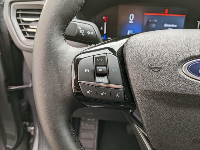 used 2025 Ford Escape car, priced at $25,500