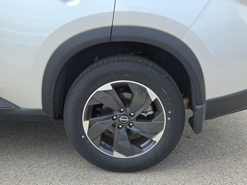 new 2025 Nissan Rogue car, priced at $33,385