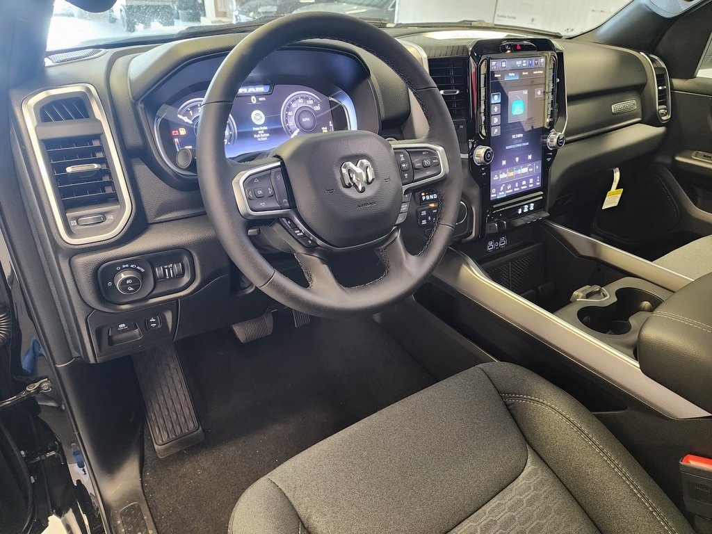 new 2025 Ram 1500 car, priced at $55,999