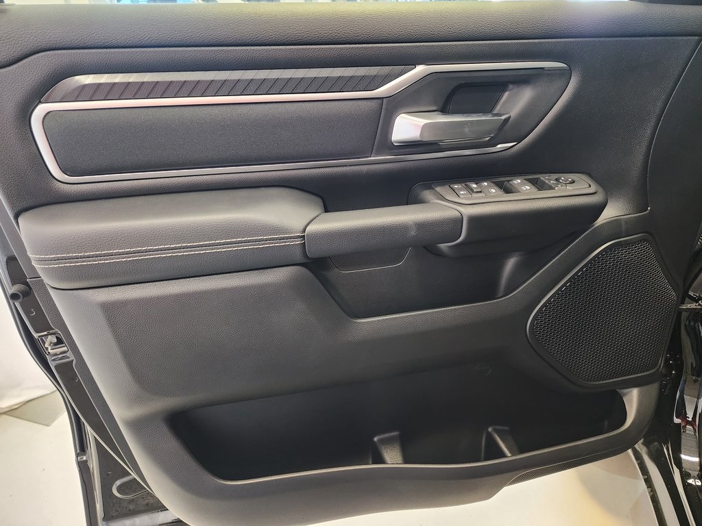 new 2025 Ram 1500 car, priced at $55,999