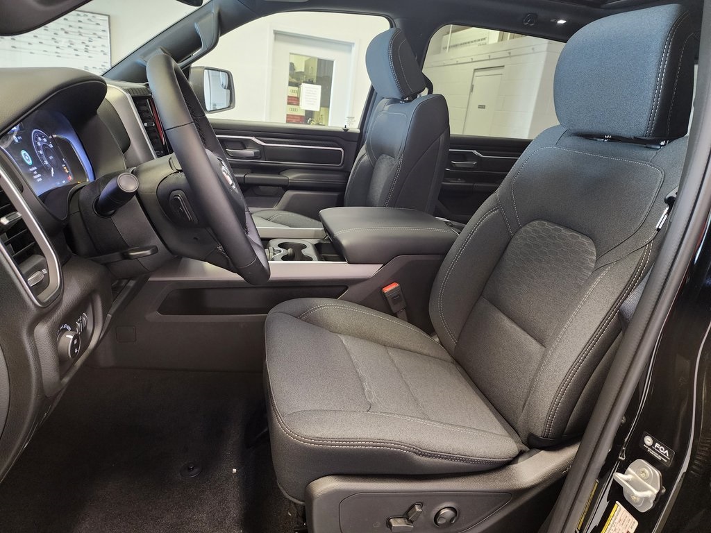 new 2025 Ram 1500 car, priced at $55,999