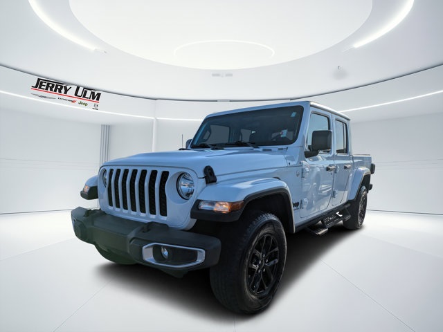 used 2021 Jeep Gladiator car, priced at $27,985