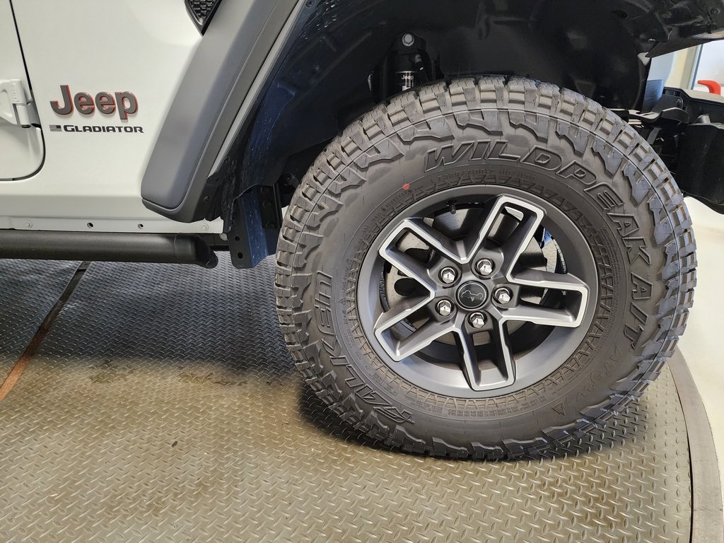 new 2025 Jeep Gladiator car, priced at $58,499