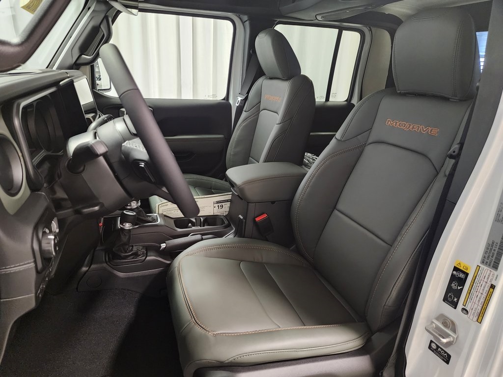 new 2025 Jeep Gladiator car, priced at $58,499