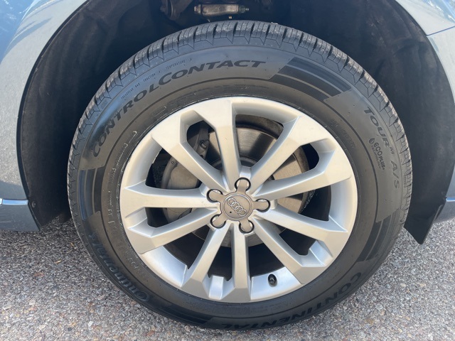 used 2015 Audi Q5 car, priced at $12,959