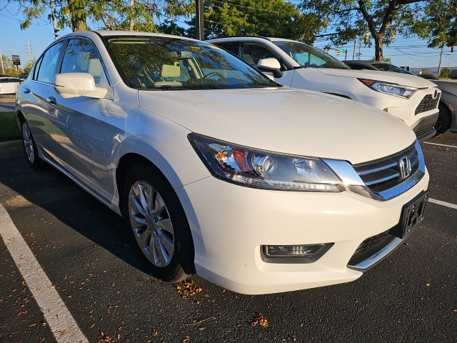 used 2015 Honda Accord car, priced at $19,909