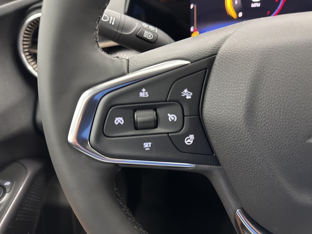 new 2025 Chevrolet Trax car, priced at $25,895