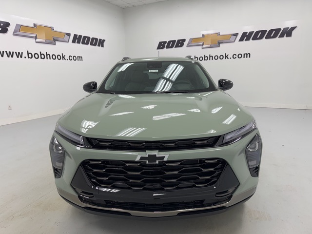 new 2025 Chevrolet Trax car, priced at $25,895