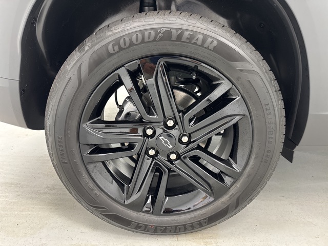 new 2025 Chevrolet Trax car, priced at $25,895
