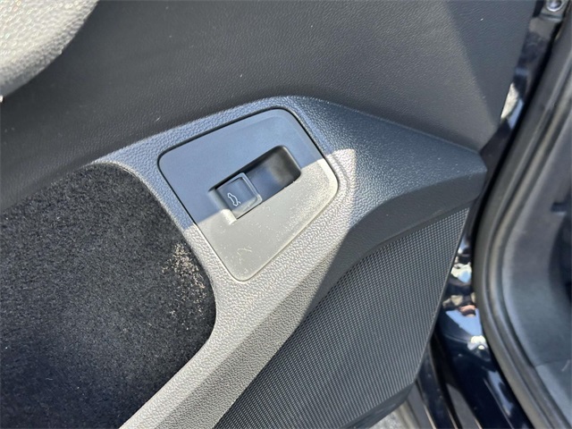 used 2018 Volkswagen Tiguan car, priced at $17,270