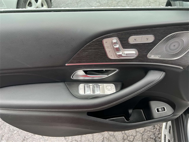 used 2022 Mercedes-Benz GLE car, priced at $46,200