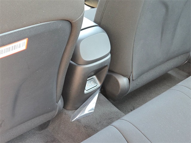new 2025 Hyundai Elantra Hybrid car, priced at $25,460