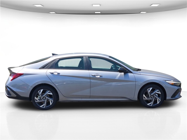 new 2025 Hyundai Elantra Hybrid car, priced at $25,460