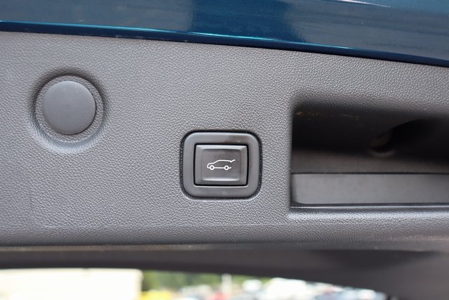 used 2021 Chevrolet Equinox car, priced at $16,500