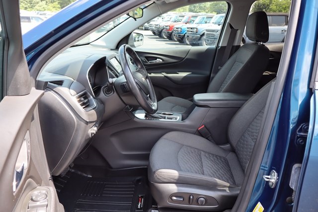 used 2021 Chevrolet Equinox car, priced at $16,500