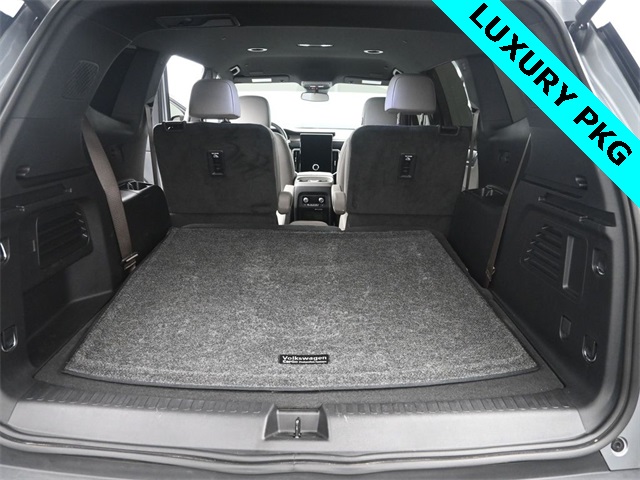 used 2024 GMC Acadia car, priced at $35,246