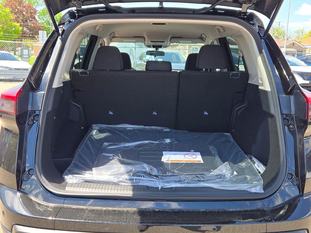 new 2025 Nissan Rogue car, priced at $32,200