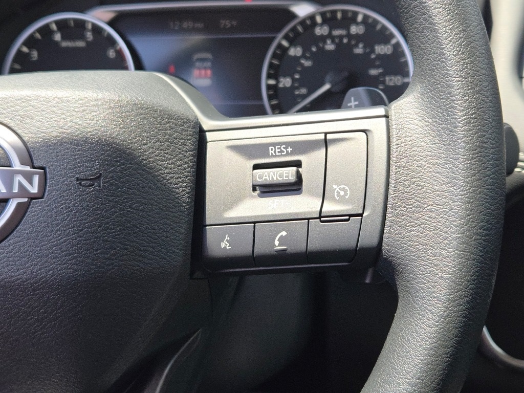 new 2025 Nissan Rogue car, priced at $32,200