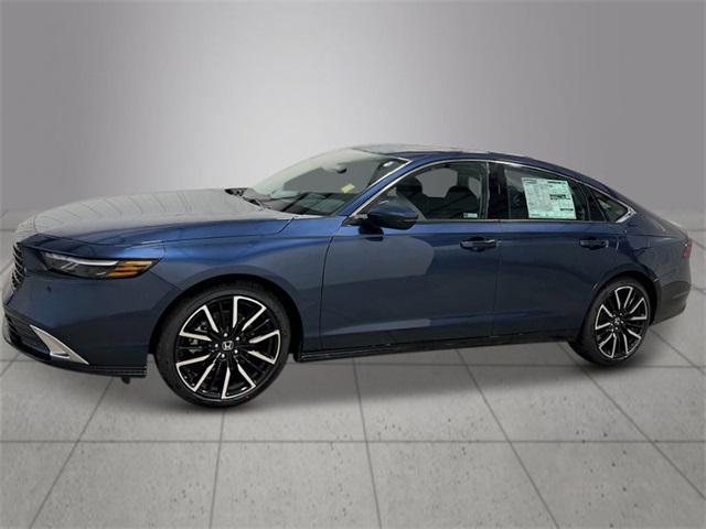 new 2025 Honda Accord Hybrid car, priced at $40,450