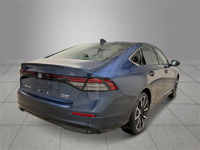 new 2025 Honda Accord Hybrid car, priced at $40,450