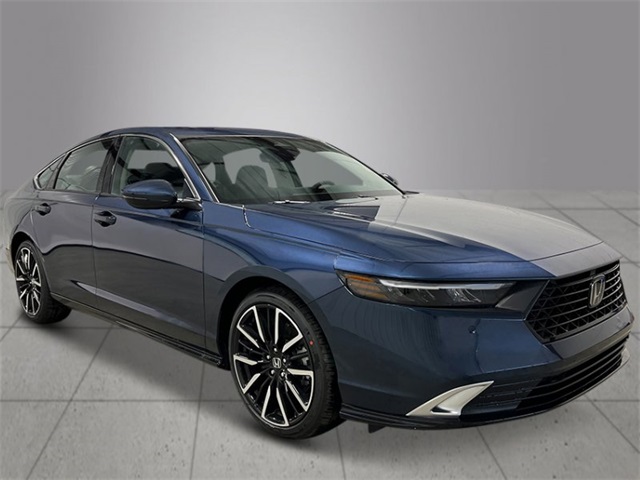 new 2025 Honda Accord Hybrid car, priced at $40,450