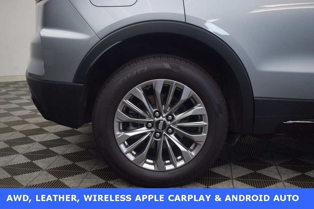 used 2024 Cadillac XT4 car, priced at $33,998