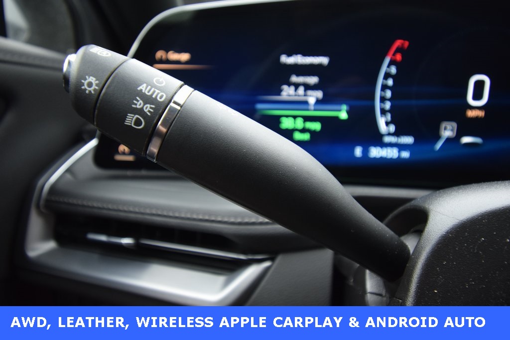 used 2024 Cadillac XT4 car, priced at $33,998