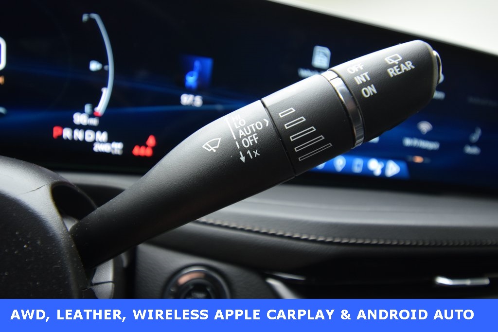 used 2024 Cadillac XT4 car, priced at $33,998