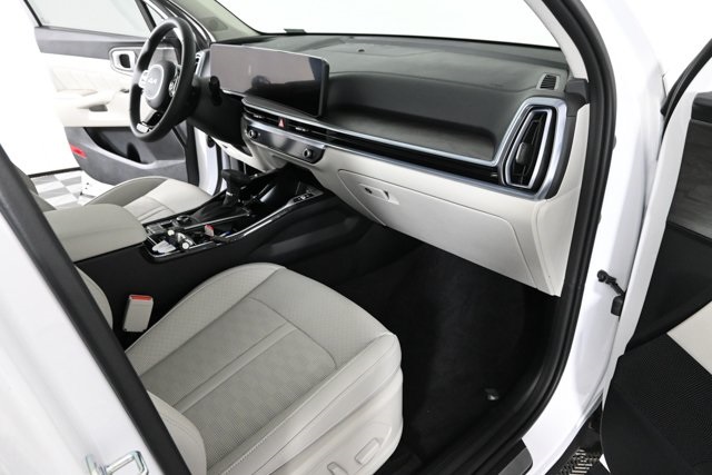 new 2025 Kia Sorento car, priced at $41,405