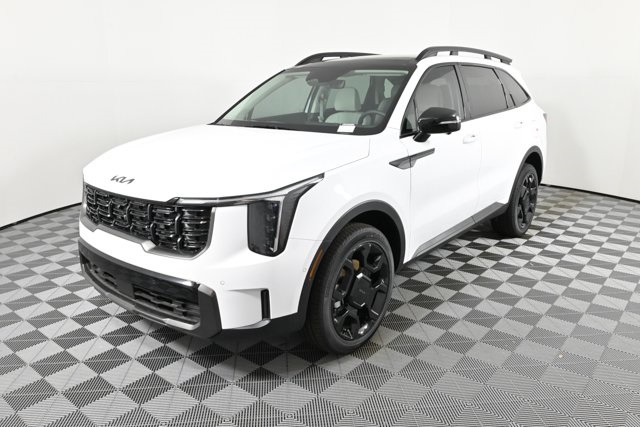 new 2025 Kia Sorento car, priced at $41,405