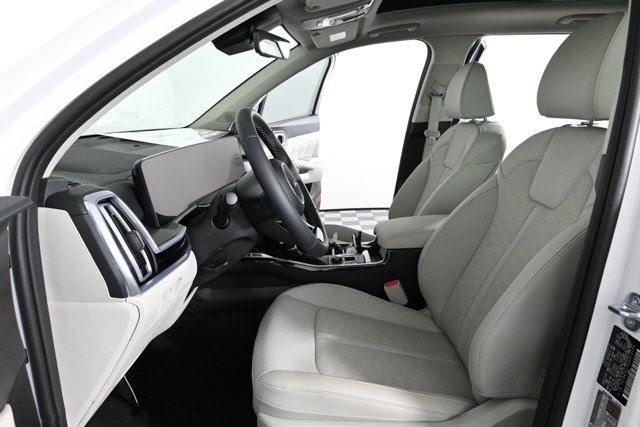 new 2025 Kia Sorento car, priced at $41,405