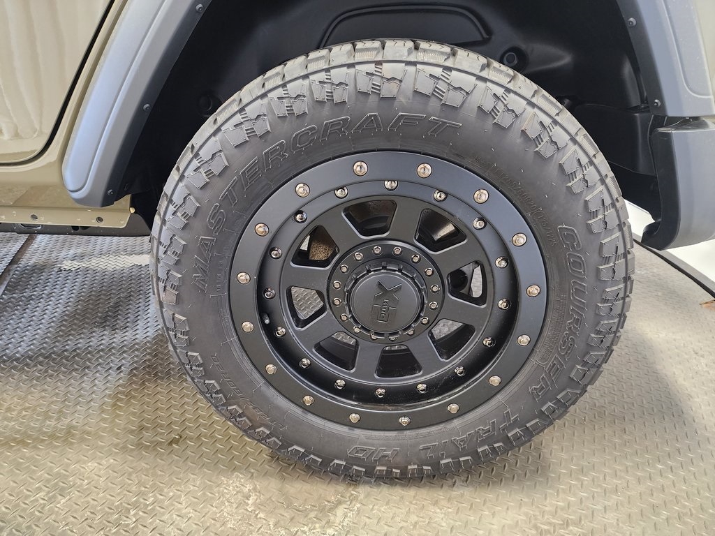 new 2025 Jeep Wrangler car, priced at $52,999