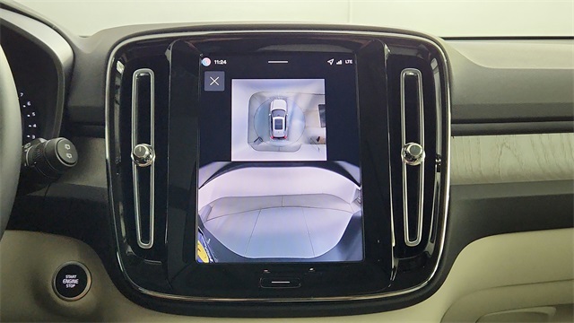 new 2026 Volvo XC40 car, priced at $50,025