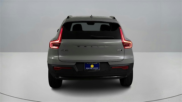new 2026 Volvo XC40 car, priced at $50,025