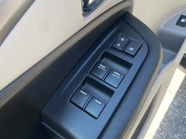 used 2021 Honda Pilot car, priced at $23,395