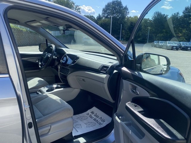used 2021 Honda Pilot car, priced at $23,395