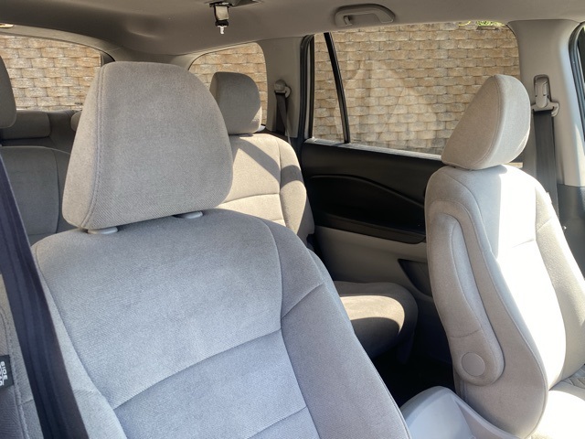 used 2021 Honda Pilot car, priced at $23,395