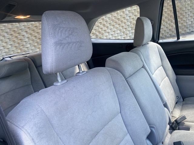 used 2021 Honda Pilot car, priced at $23,395