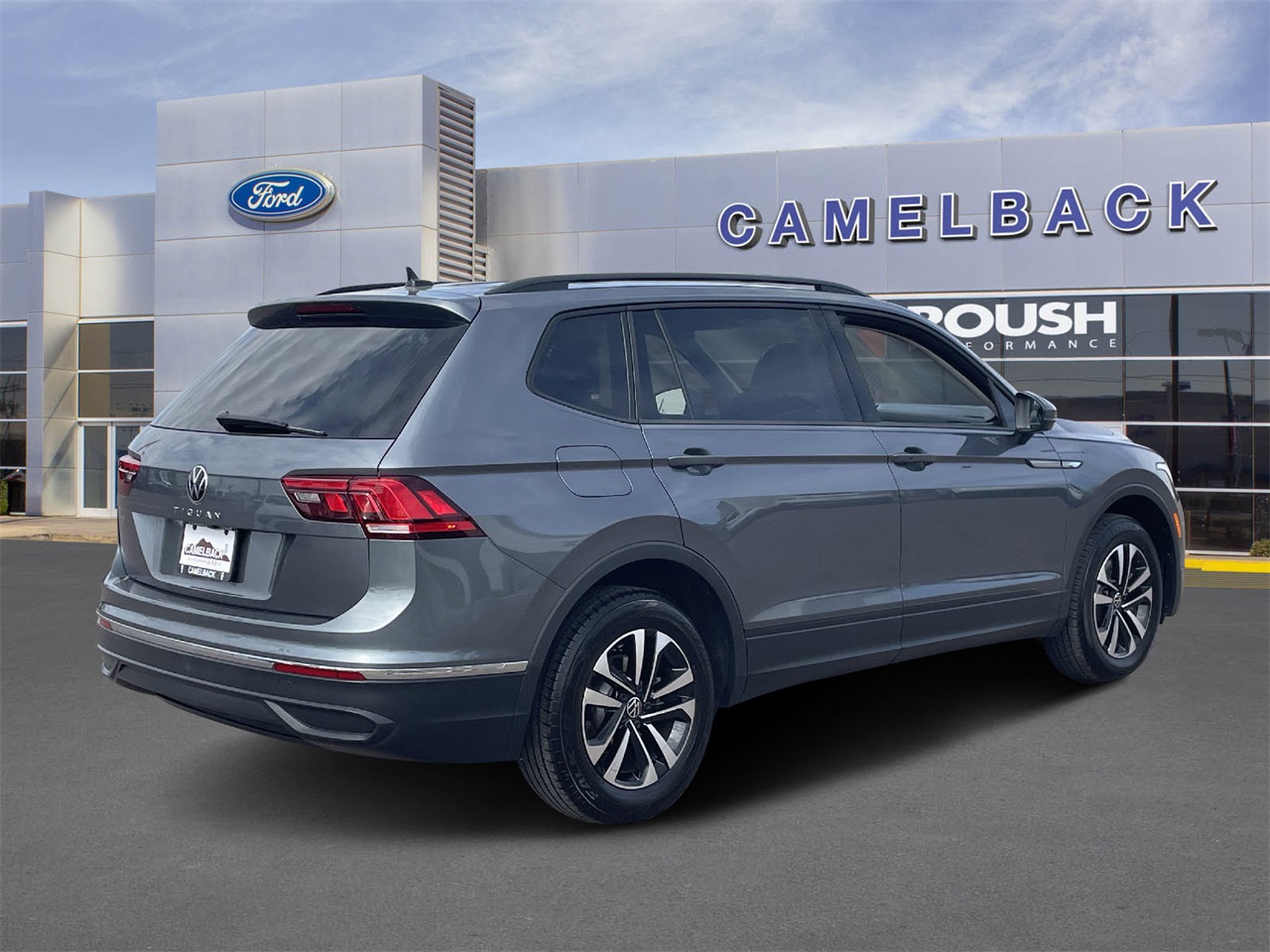 used 2024 Volkswagen Tiguan car, priced at $21,250