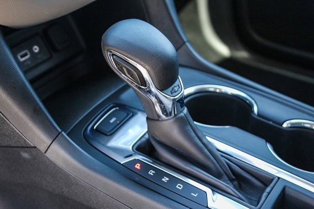 used 2023 Chevrolet Equinox car, priced at $19,992