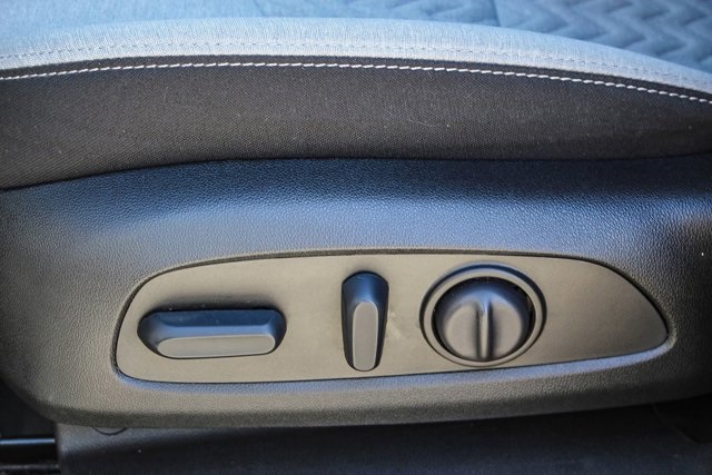 used 2023 Chevrolet Equinox car, priced at $19,992