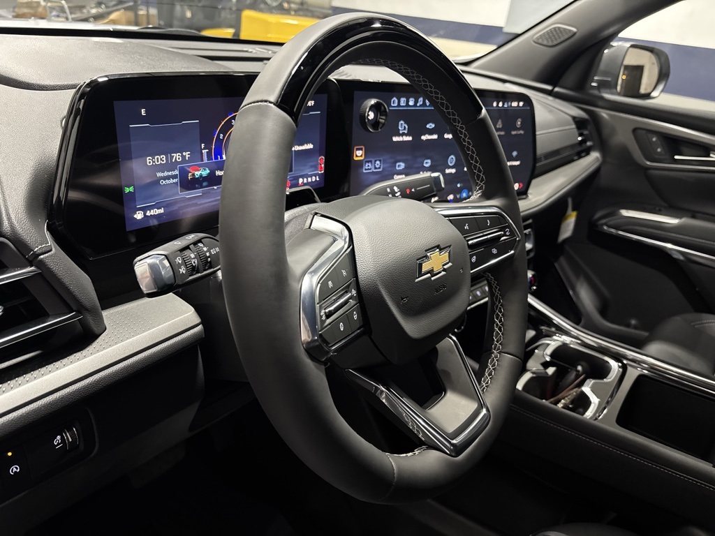 new 2026 Chevrolet Traverse car, priced at $51,720