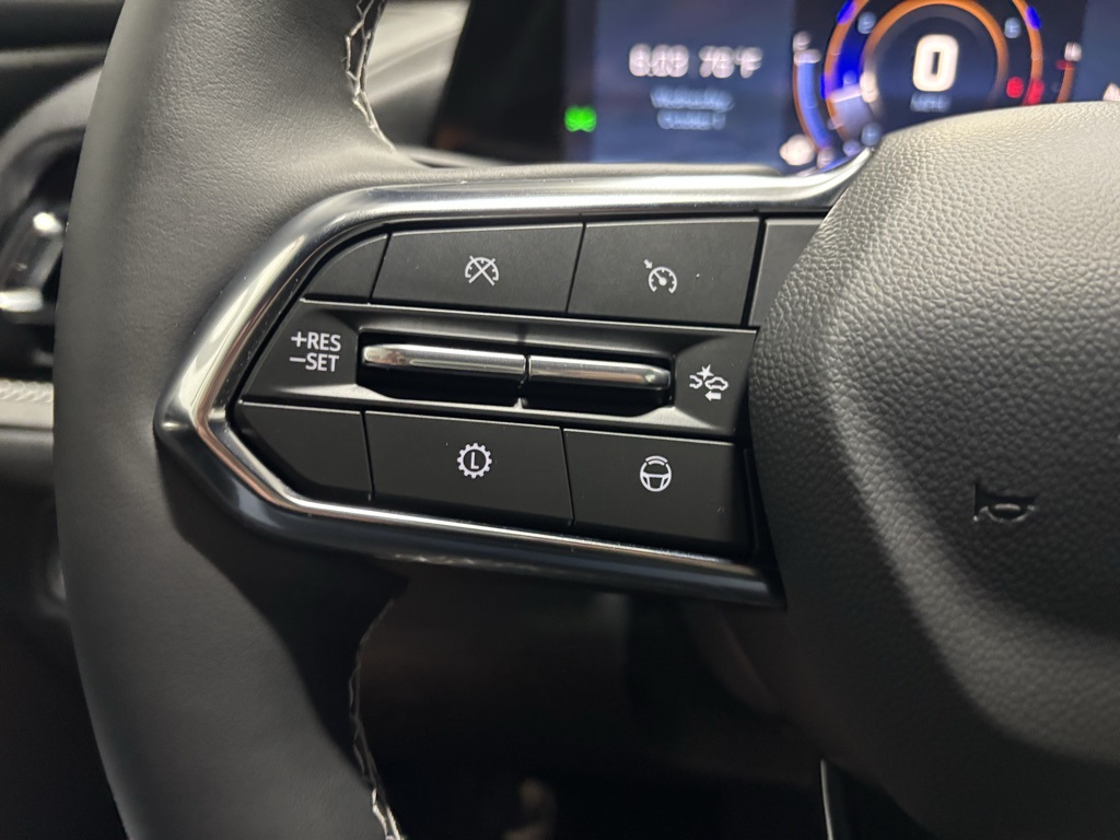 new 2026 Chevrolet Traverse car, priced at $51,720