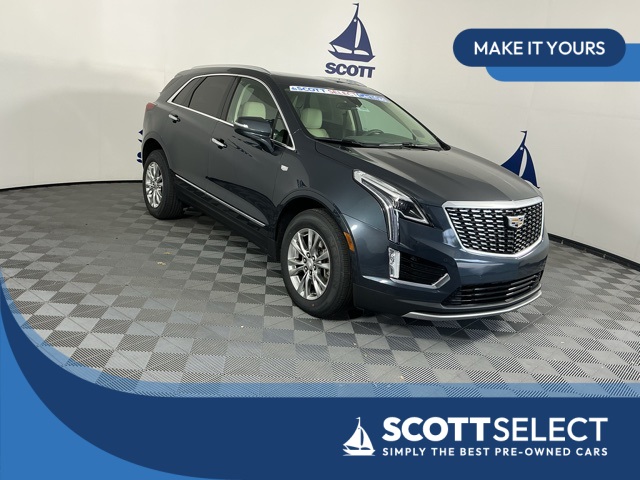 used 2020 Cadillac XT5 car, priced at $29,556