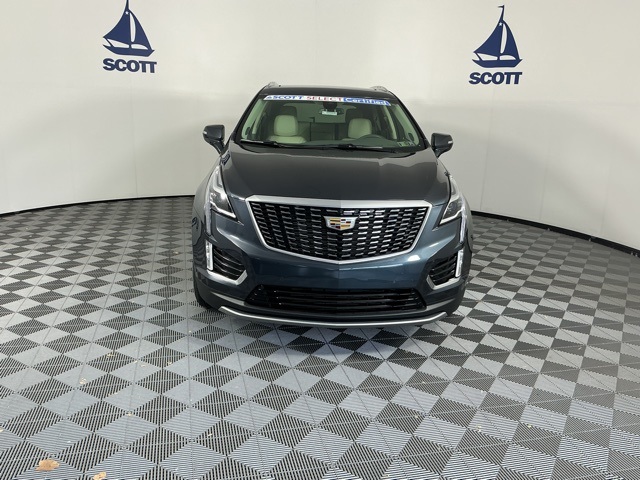 used 2020 Cadillac XT5 car, priced at $29,556