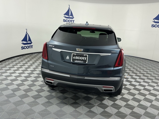 used 2020 Cadillac XT5 car, priced at $29,556