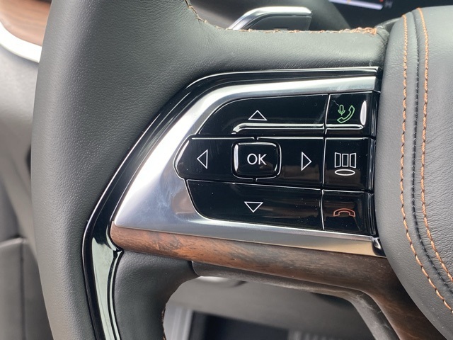 new 2025 Jeep Grand Cherokee car, priced at $53,847