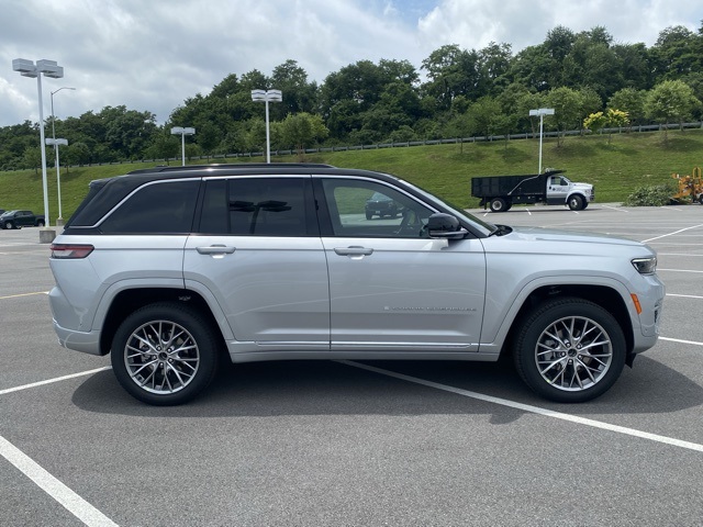 new 2025 Jeep Grand Cherokee car, priced at $53,847